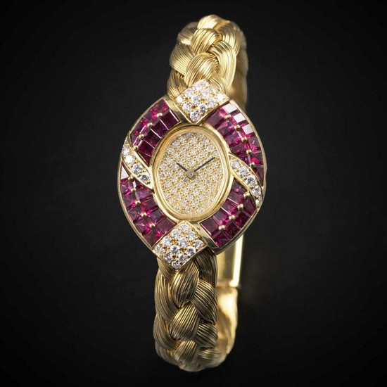 A LADIES 18K SOLID GOLD, DIAMOND & RUBY THE ROYAL