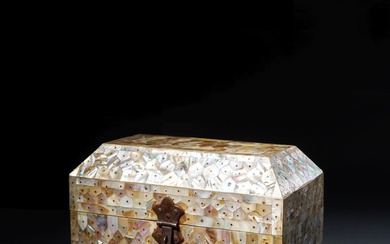 A MOTHER OF PEARL CASKET, INDIA, 19TH CENTURY
