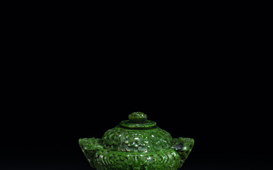 A SPINACH-GREEN JADE TRIPOD CENSER AND COVER