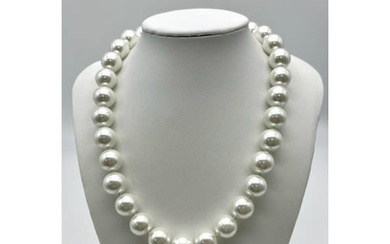 A White South Sea Pearl Shell Bead Necklace. 14mm...