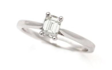 SOLD. A diamond ring set with an emerald-cut diamond weighing app. 0.48 ct., mounted in 18k white gold. H/VS1. Size app. 52.5. – Bruun Rasmussen Auctioneers of Fine Art