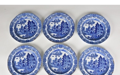 A set of six blue and white pearlware plates, 19th century, ...