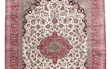 SOLD. A signed full silk Qum carpet, Persia. A classical medallion design. C. 2000. 350 x 251 cm. – Bruun Rasmussen Auctioneers of Fine Art