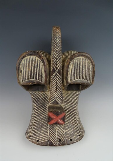 (-), Afrikaans houten gepolychromeerd masker, Kifwebe Luba, Congo,...