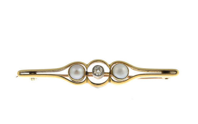 An early 20th century 18ct gold diamond and split pearl bar brooch.