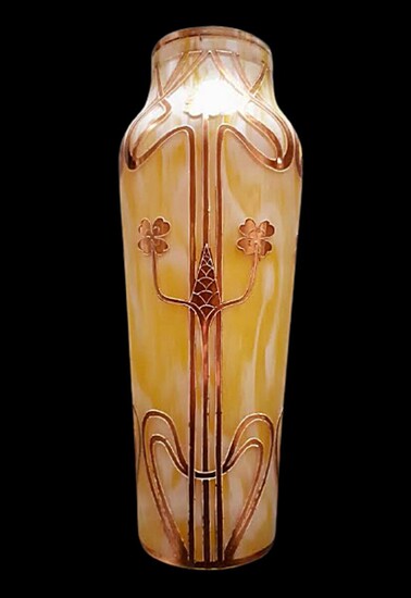 SOLD. Art Nouveau vase of yellow glass decorated with gold. Presumably Germany. H. 32 cm. – Bruun Rasmussen Auctioneers of Fine Art