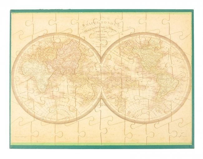 Atlas of 8 jigsaw maps circa 1840 with box