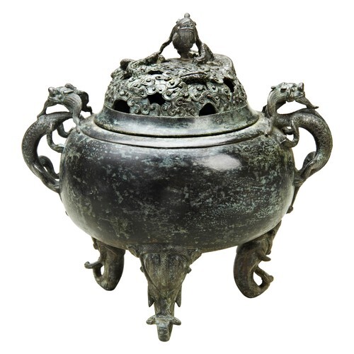 BRONZE TRIPOD 'DRAGON' CENSER AND COVER QING DYNASTY the dom...