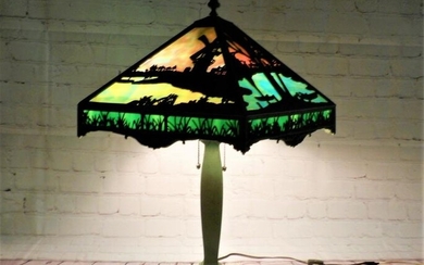 Bradley & Hubbard Arts & Crafts Slag Glass Lamp