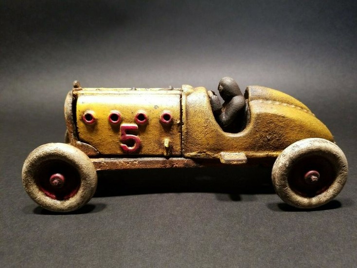 Cast Iron #5 Toy Race Car w Lifting Hood