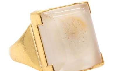 Chinese 24k Gold Agate Ring