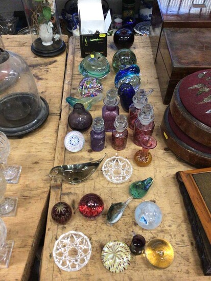 Collection of paperweights, scent bottles and other glass, including Isle of Wight, Langham and Fabergè Style