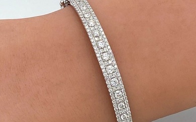 Diamond Bangle Bracelet, 14k White Gold