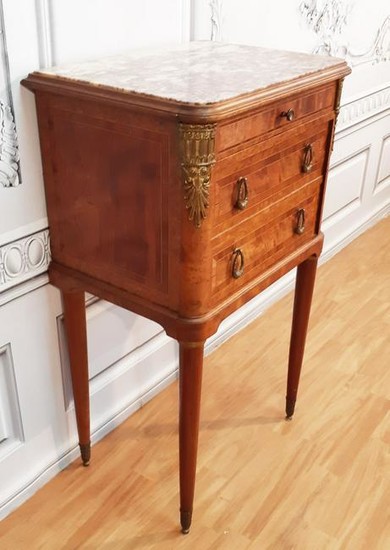 FRENCH BRONZE MOUNTED M/TOP EXOTIC WOOD BEDSIDE TABLE