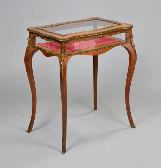 French Style Vitrine Table With Bronze Fittings