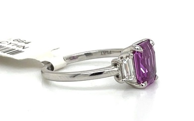 GIA Certified Pink Sapphire 3 Stone Diamond Ring 2.16 Carats Platinum No Heat