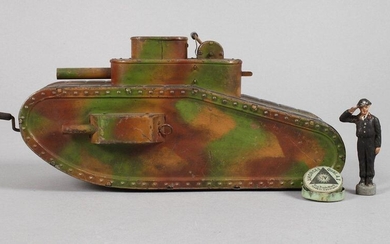 Hausser/Elastolin tank with three guns