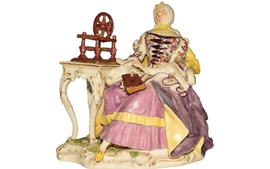 Lady with Spinning Wheel Meissen around 1750 | "Dame mit Spinnrad" Meissen um 1750