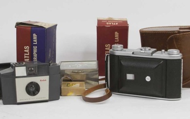 Lot details Miscellaneous items to include vintage photography equipment and...