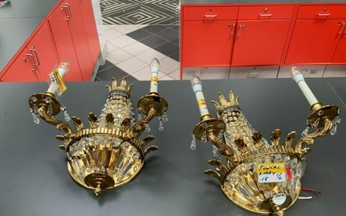 Lot of 2 brass and crystal sconces