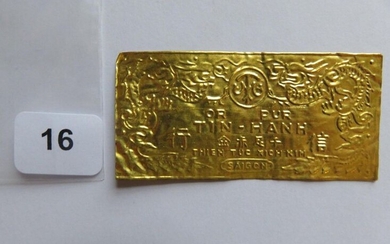 Monnaie or - Indochine française - Plaque d'or de 1/8 de Luöng TIN - HANH (70 X 33 mm, Or pur, 4,93 g) TTB à SUP traces de manipulation (rare monnaie privée 1920 - 1945, Lecompte 329.1)