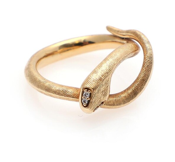 SOLD. Ole Lynggaard: A "Snakes" ring set with four diamonds weighing a total of app. 0.04 ct., mounted in 18k gold. Size 52. – Bruun Rasmussen Auctioneers of Fine Art