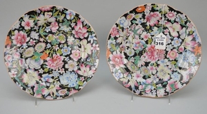Pair Chinese porcelain plates with floral decoration on
