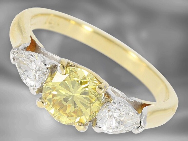 Ring: precious handmade diamond ring with a fancy intense yellow brilliant, natural color, 1,02ct, 18K gold, with GIA Report No. 8313491
