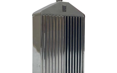 Rolls-Royce Radiator Decanter by Ruddspeed Offered without reserve