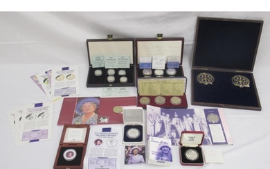Small wood case cont. The Queen Mother Centenary Collection ...