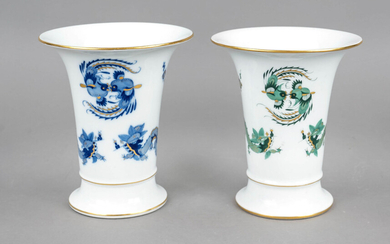 Two vases, Meissen, mark 1924-1934, trumpet shape, decor court dragon in blue, 2nd choice, and in