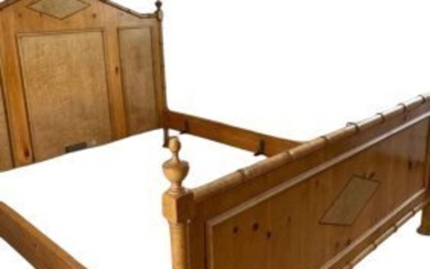 Vintage Baker Birds Eye Maple and Inlaid Pine Faux Bamboo Queen Bed Baker Furniture
