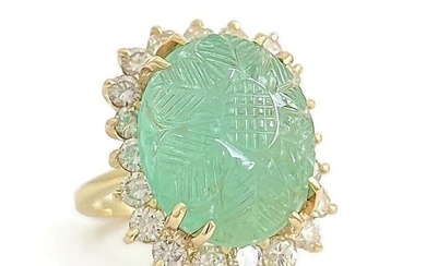Vintage Carved Green Emerald Diamond Halo Cocktail Ring 14K Yellow Gold 8.47 Gr