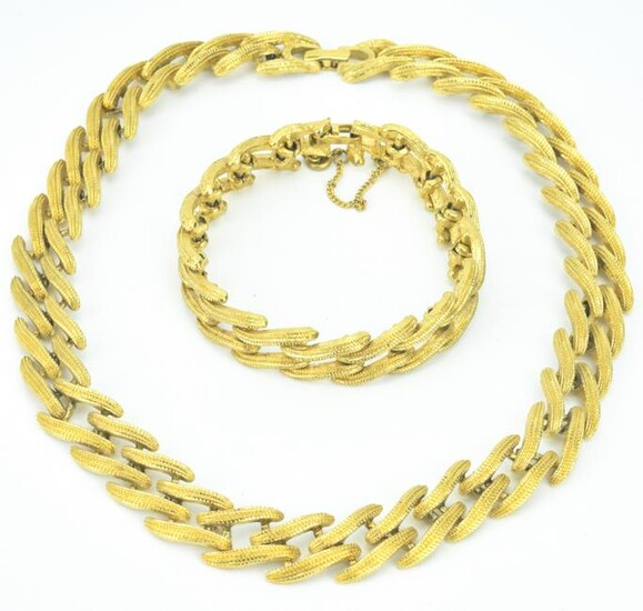 Vintage Gilt Metal Necklace & Bracelet Set