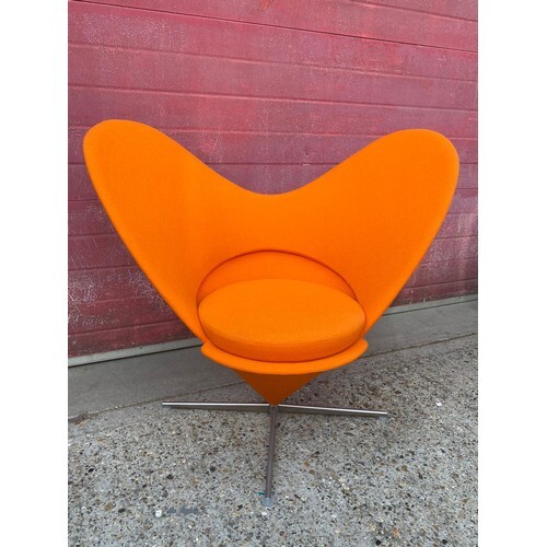 Vitra Heart Cone in Retro Orange Designer Chair - Verner Pan...