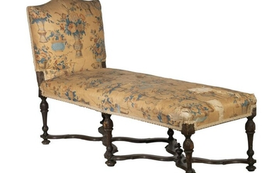 WILLIAM & MARY RECLINING DAY BED
