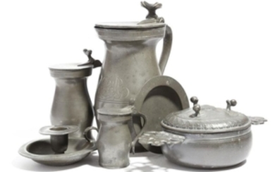 A small collection of pewter, comprising: a porrin…