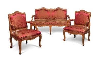 A SUITE OF LOUIS XV BEECHWOOD SEAT FURNITURE, CIRCA 1735