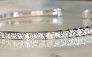 18 kt. White gold Bracelet with approx 1.00 ct Diamond