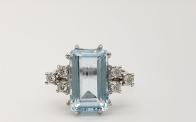 18 kt. White gold - Ring - 3.60 ct Aquamarine - Diamonds