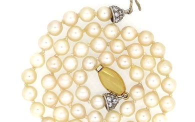18 kt. White gold, Yellow gold - Necklace with pendant - 0.84 ct Diamond - Akoya pearls 6.90 mm