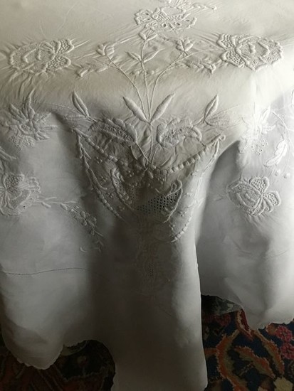 19TH C. IRISH LINEN DINING ROOM TABLE COVER FROM IRELAND. - Linen - Late 19th century