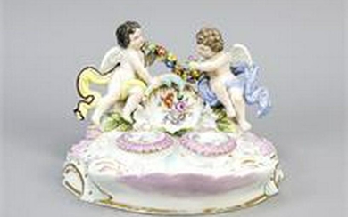 Dresden, 19th c., Rococo form, two floating putti with