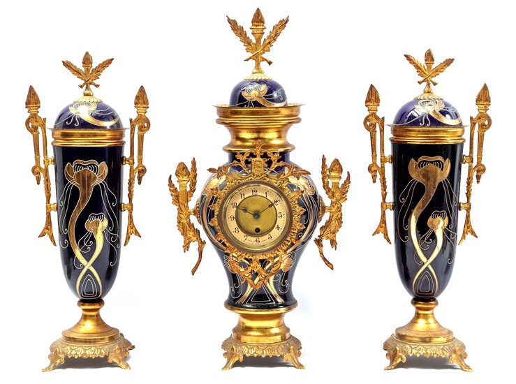 (-), 3-piece porcelain clock set with Jugendstil decor...