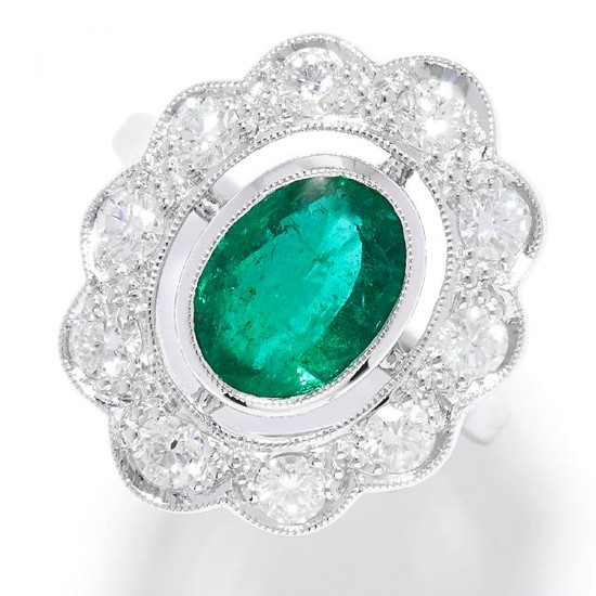 EMERALD AND DIAMOND CLUSTER RING in 18ct white gold or