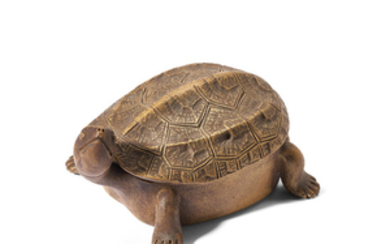 A YIXING TORTOISE-FORM BOX AND COVER, REPUBLIC PERIOD (1912-1949)