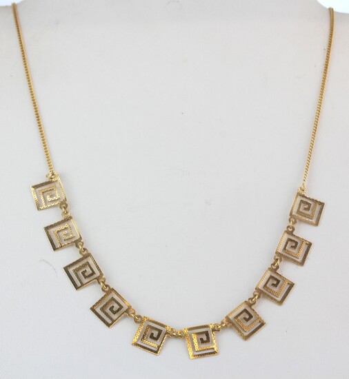 A 14ct yellow gold necklace, L. 40cm.