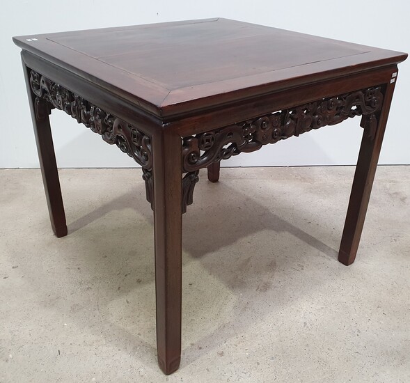 A CHINESE ROSEWOOD CENTRE TABLE