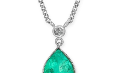 A COLOMBIAN EMERALD AND DIAMOND NECKLACE set with a