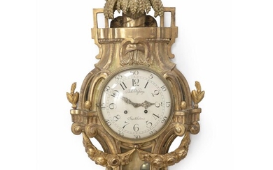 A Gustavian giltwood wall clock, the dial of painted metal. Signed Joh; Nyberg, Stockholm. Late 18th century. H. 95 cm. W. 53 cm. – Bruun Rasmussen Auctioneers of Fine Art
